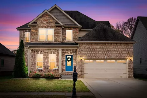 1452 Brew Moss Dr, Clarksville, TN 37043