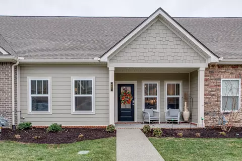 937 Meadowcrest Way, Lebanon, TN 37090