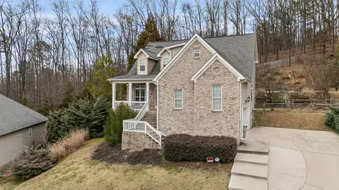 830 Windrush Loop, Chattanooga, TN 37421 photo 2