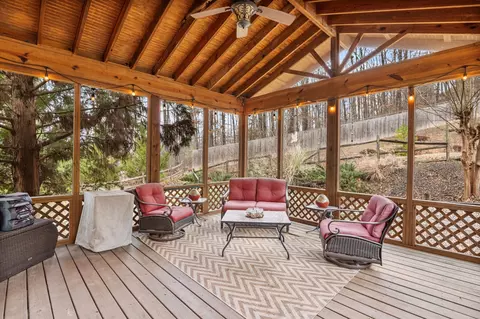 830 Windrush Loop, Chattanooga, TN 37421 photo 12
