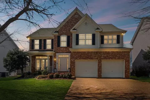 3023 Farmville Cir, Spring Hill, TN 37174
