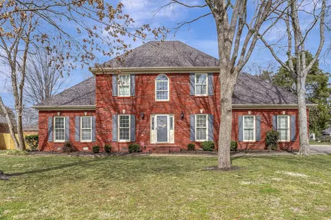 830 Banner Dr, Murfreesboro, TN 37129