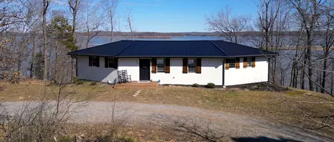 140 Bailey Shore Rd, New Concord, KY 42076
