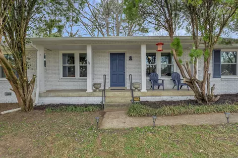 7037 Bonnavent Dr, Hermitage, TN 37076