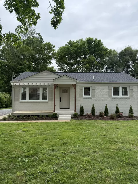 206 Davidson Dr, Franklin, TN 37064