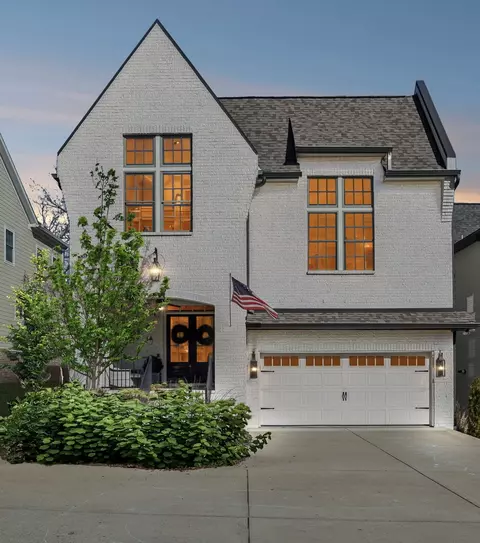 2254 Castleman Dr # B, Nashville, TN 37215
