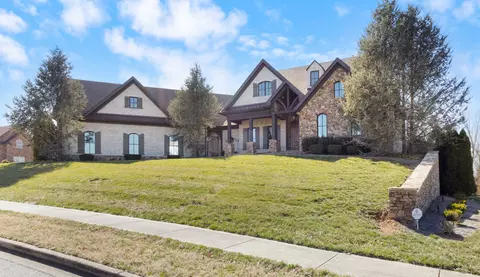 199 Stones Manor Ct, Clarksville, TN 37043