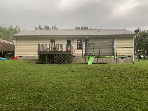 137 Beegee Mcree Lndg, Goodspring, TN 38460 photo 4