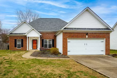 2138 Loudenslager Dr, Thompsons Station, TN 37179