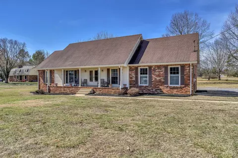 2036 Kimberly Dr, Mount Juliet, TN 37122