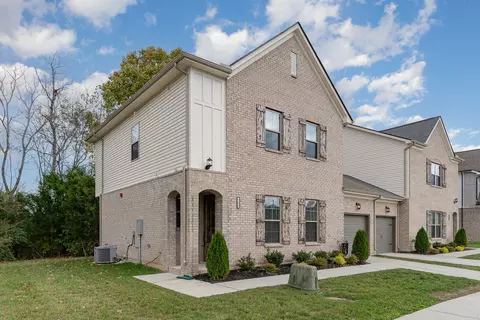 133 Bellagio Villas Dr, Spring Hill, TN 37174