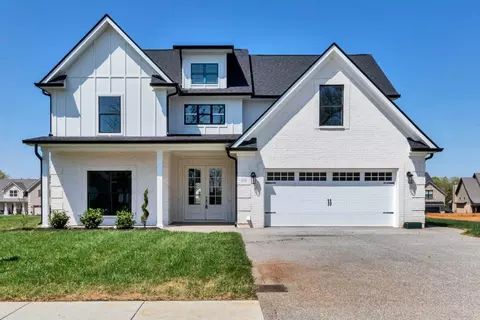 919 Licinius Ln, Murfreesboro, TN 37128