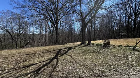 0 N Brewer St, Paris, TN 38242