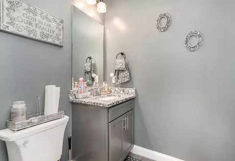 Entry Way - 315 E Clark Blvd #E, Murfreesboro, TN 37130 photo 2 of 3