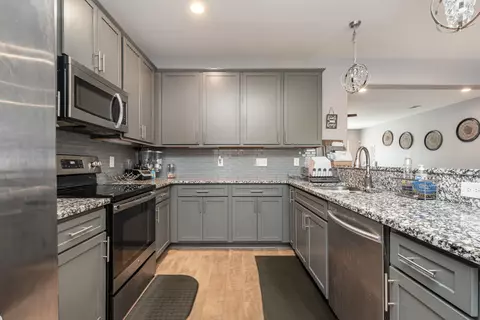 Kitchen - 315 E Clark Blvd #E, Murfreesboro, TN 37130 photo 1 of 3