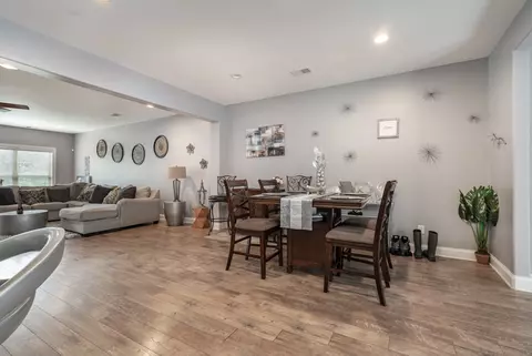 Dining - 315 E Clark Blvd #E, Murfreesboro, TN 37130 photo 1 of 1