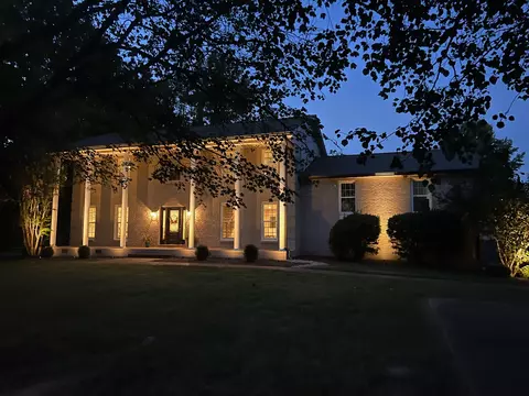 1014 Valley Forge Dr, Arrington, TN 37014