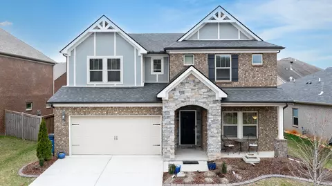 438 Fall Creek Cir, Goodlettsville, TN 37072