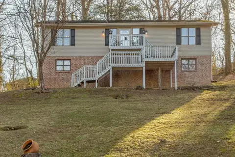 7620 Noah Reid Rd, Chattanooga, TN 37416