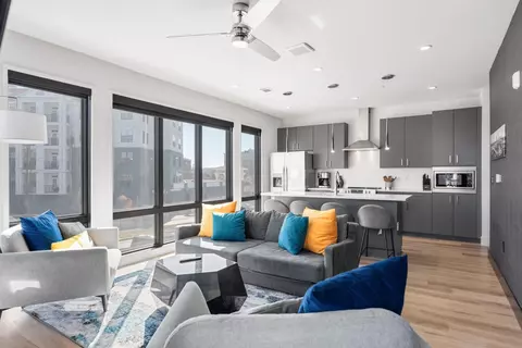 303 31st Ave N #218, Nashville, TN 37203