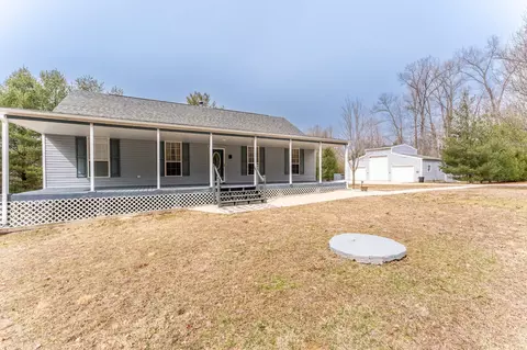 82 Castle Cir, Crossville, TN 38555