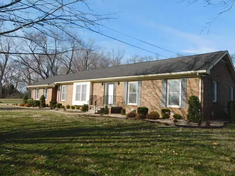 953 Emilee Pt, Gallatin, TN 37066