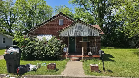 238 Oak St, Dyer, TN 38330