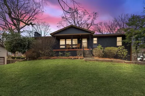 1401 Winthorne Dr, Nashville, TN 37217