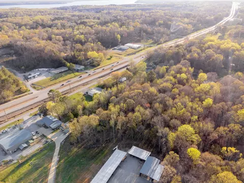 1429 Elm Dr, Killen, AL 35645 photo 8