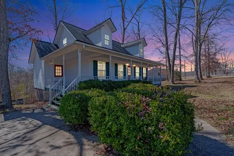 140 Fitzgerald Dr, Erin, TN 37061