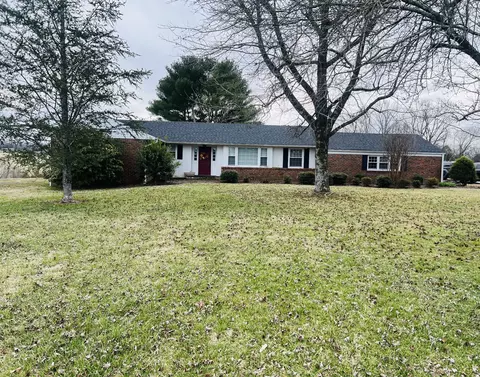 475 New Middleton Hwy, Gordonsville, TN 38563