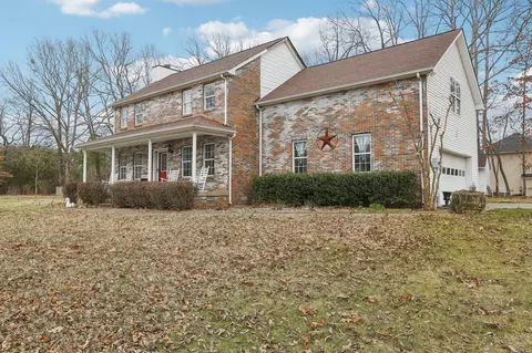 7502 Aubrey Ridge Dr, Fairview, TN 37062