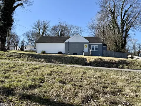 106 Read Ave, Carthage, TN 37030