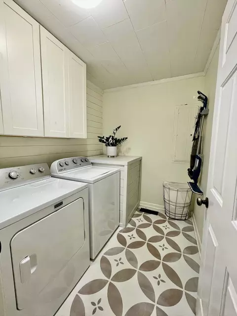 Other - 505 2nd Ave S, Loretto, TN 38469 photo 1 of 11