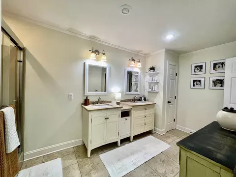 Bath - 505 2nd Ave S, Loretto, TN 38469 photo 5 of 5