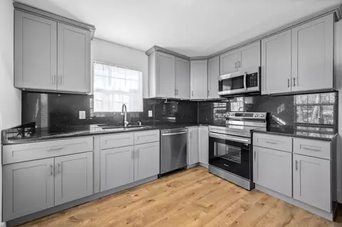 222 E Oak St, Murfreesboro, TN 37130 photo 9