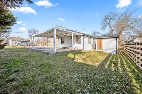 222 E Oak St, Murfreesboro, TN 37130 photo 23