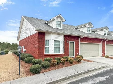 112 Millers Ln, Calhoun, GA 30701
