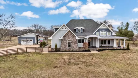 1901 Tuckers Gap Rd, Lebanon, TN 37090