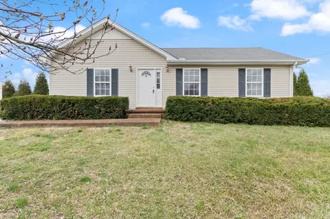 123 Andreea St, Portland, TN 37148