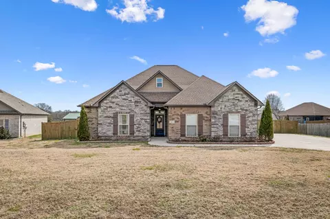 2611 Etna Dr, Chapel Hill, TN 37034