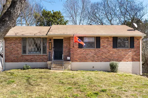 3703 Valley Ridge Dr, Nashville, TN 37211