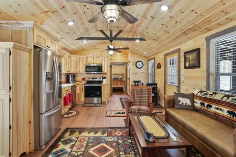 7108 Adams Rd, Centerville, TN 37033 photo 7