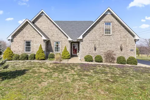 338 N Centerpoint Rd, Portland, TN 37148