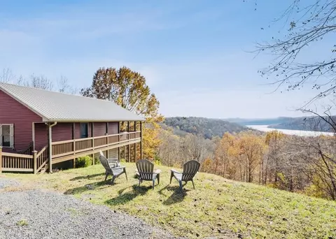 270 Eagle Mountain Rd, Granville, TN 38564