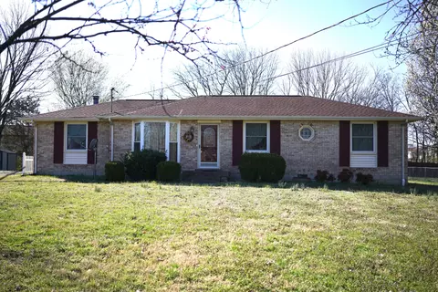 107 Southern Trce, Hendersonville, TN 37075