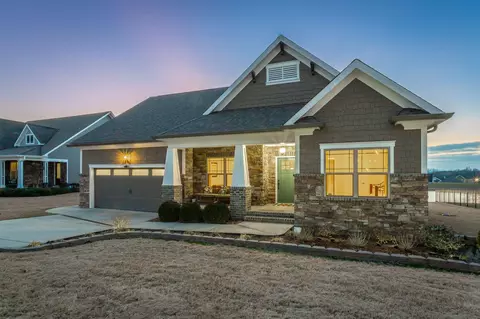 8316 Deer Run Cir, Ooltewah, TN 37363