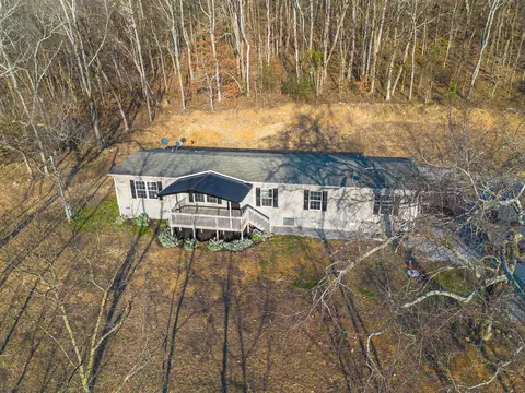 3353 Tanyard Hollow Rd, Culleoka, TN 38451