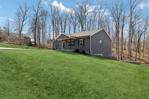 103 Kodiak Dr, White Bluff, TN 37187