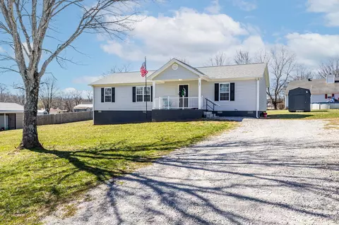 77 Driftwood Ct, Mcminnville, TN 37110